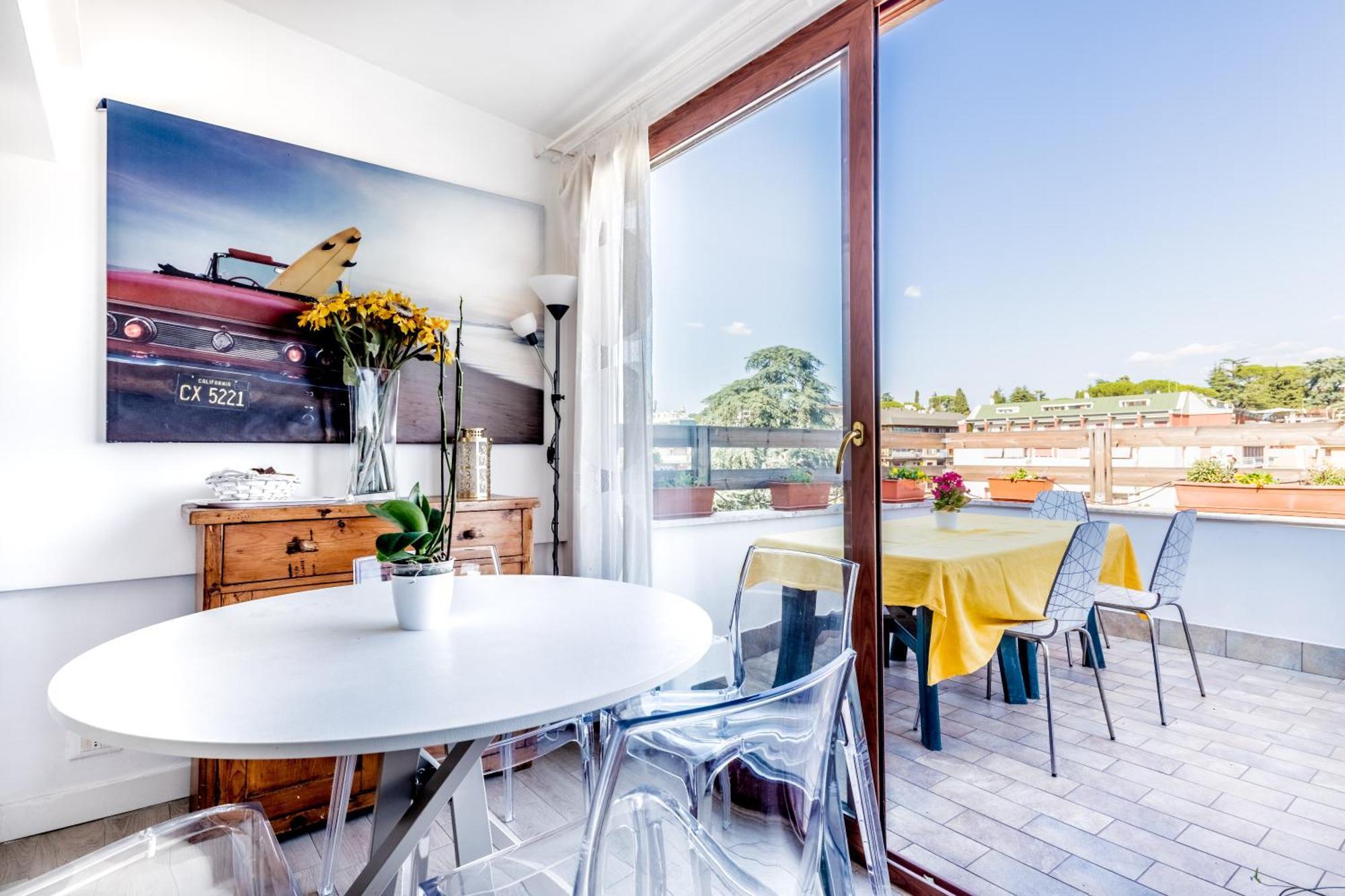 Attico Trilocale In Zona Farnesina Apartment โรม ภายนอก รูปภาพ